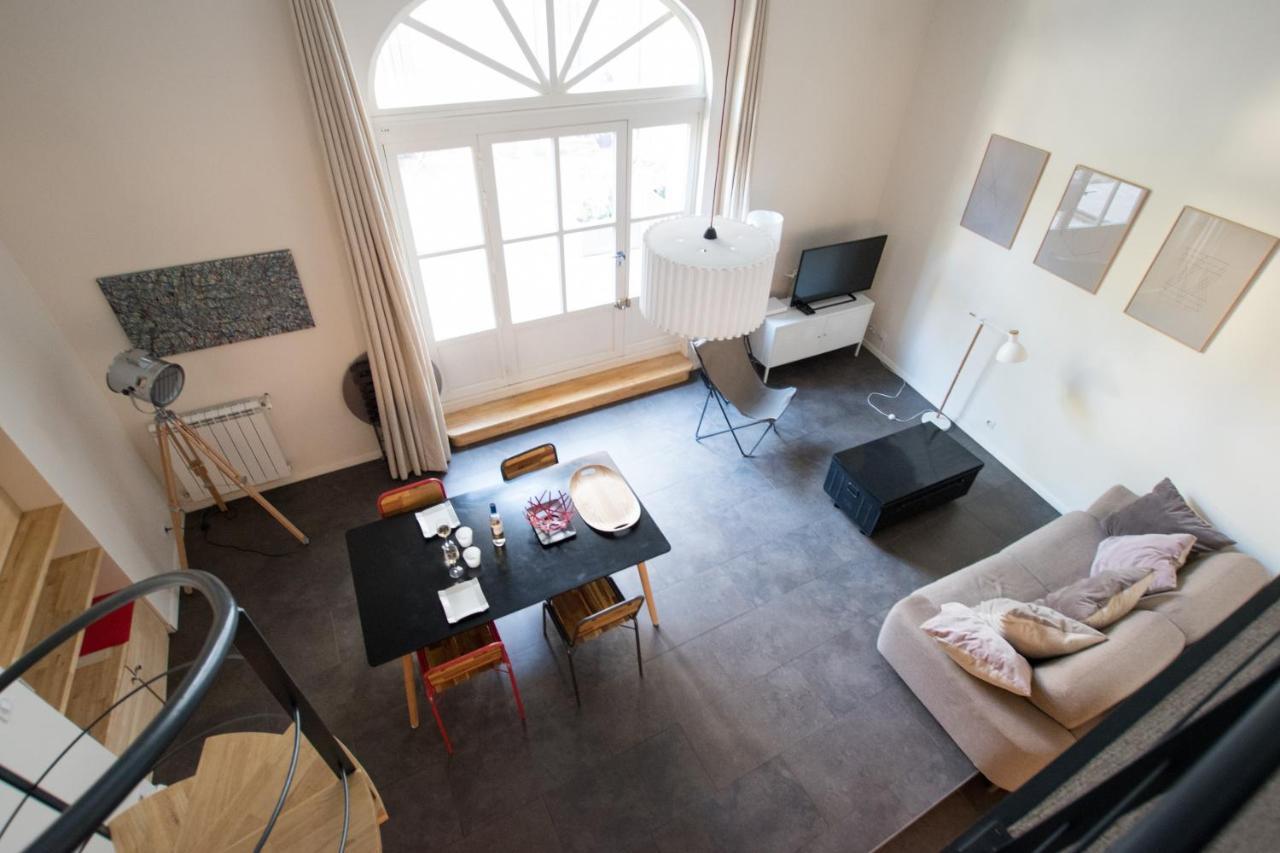 Divonne - Loft Cosy Avec Jardin Partage Daire Arles Dış mekan fotoğraf