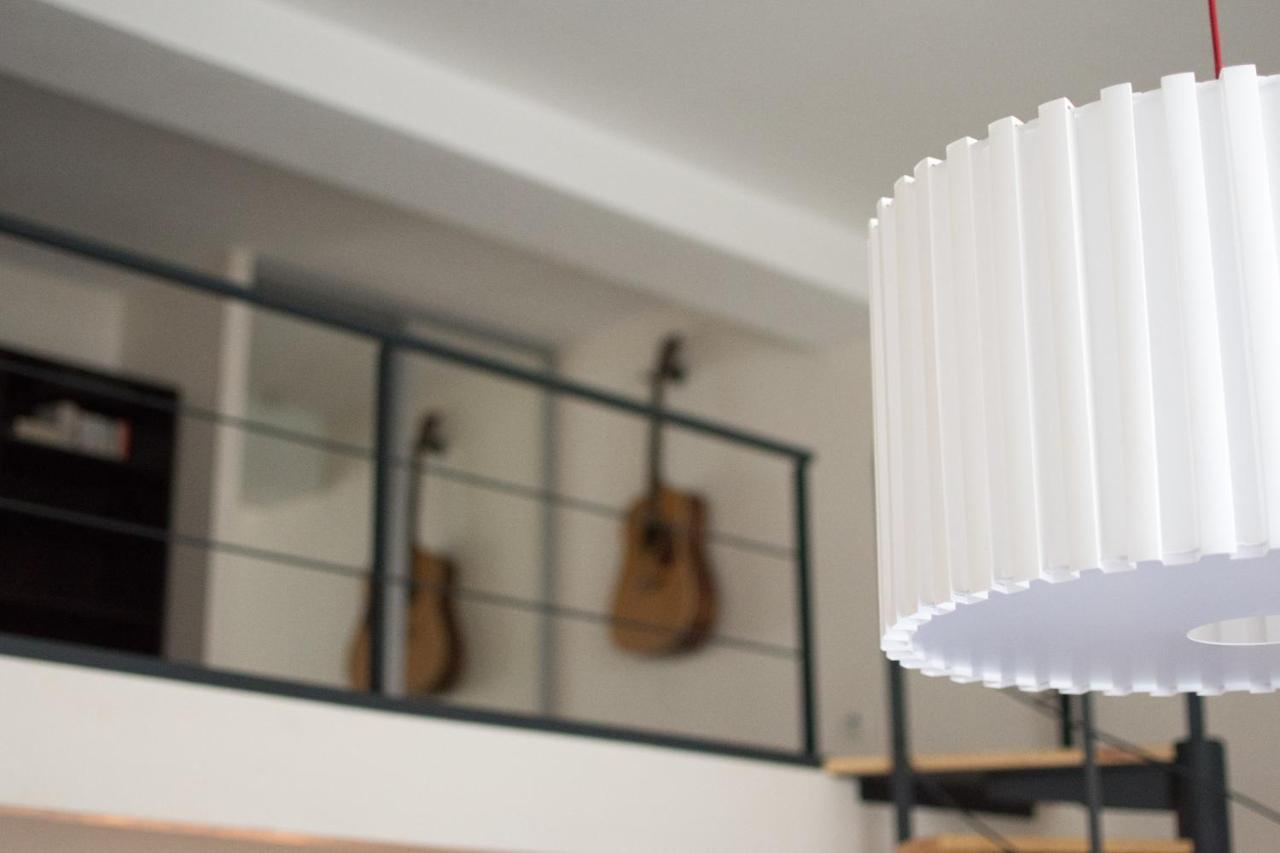 Divonne - Loft Cosy Avec Jardin Partage Daire Arles Dış mekan fotoğraf